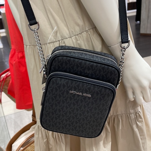 Michael Kors Jet Set Flight Crossbody Black NS - Picture 14 of 16